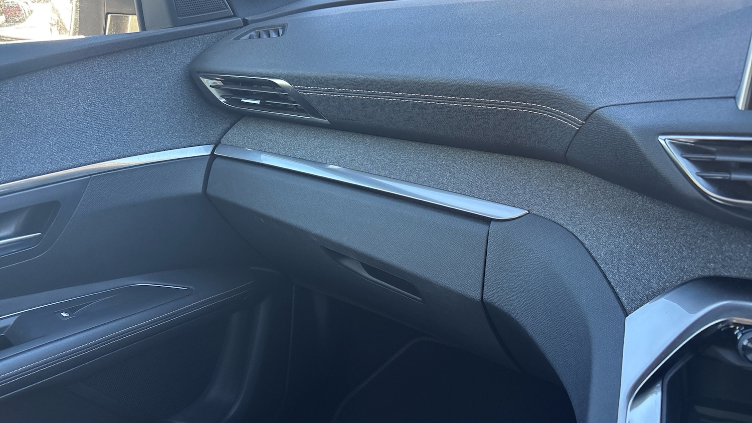 Used Peugeot 3008 2020 for sale - 76762332: Photo 37