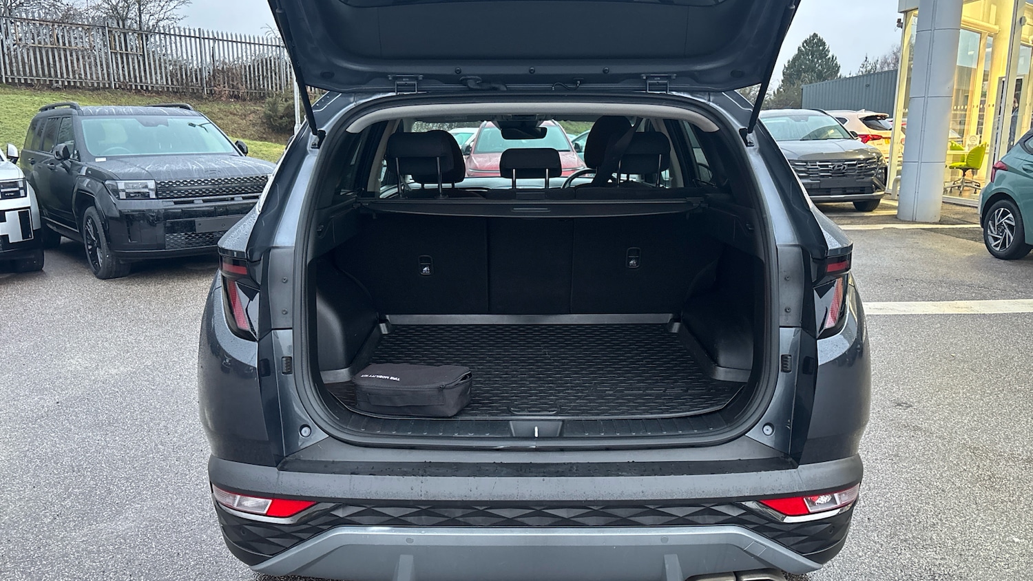 Used Hyundai TUCSON 2023 for sale - 77619763: Photo 4