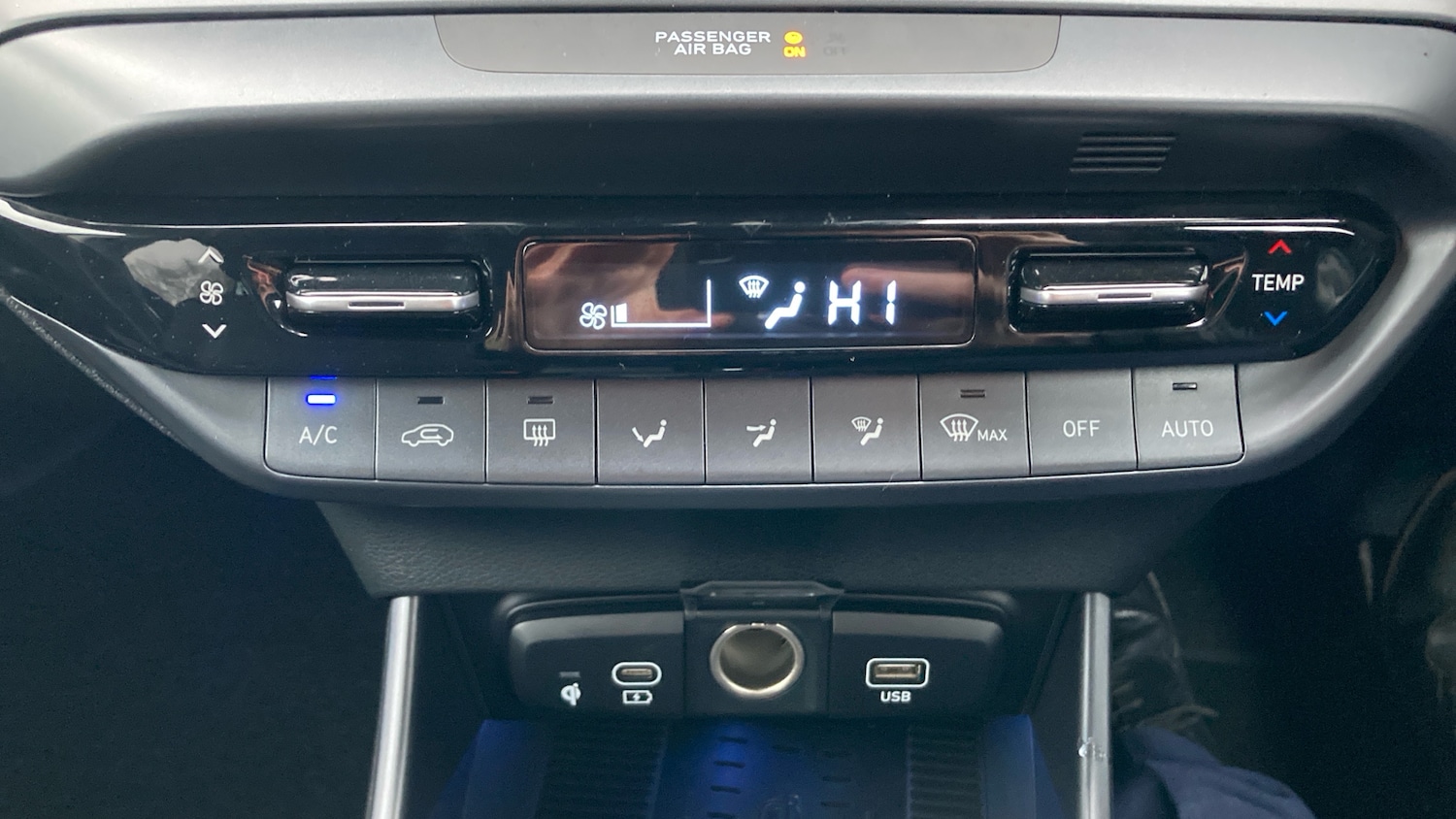 Used Hyundai i20 2025 for sale - 77715243: Photo 32