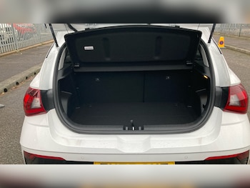 Used Hyundai i20 2025 for sale - 77715243: Photo