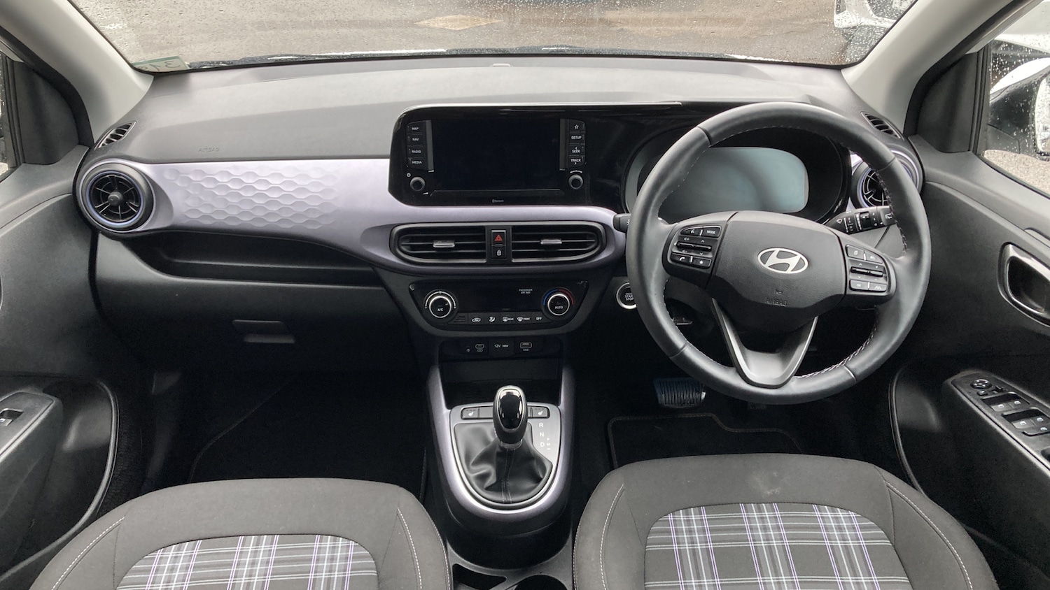 Used Hyundai i10 2024 for sale - 76114200: Photo 10