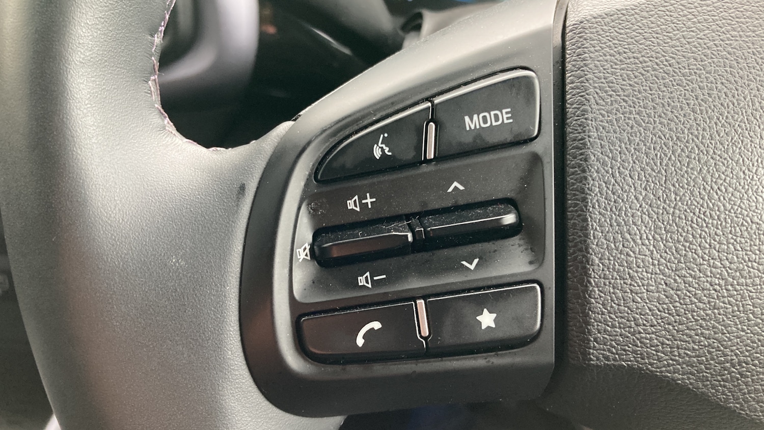 Used Hyundai i10 2024 for sale - 76114200: Photo 23