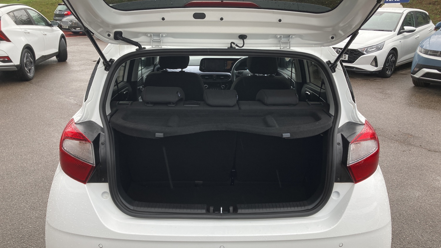Used Hyundai i10 2024 for sale - 76114200: Photo 4