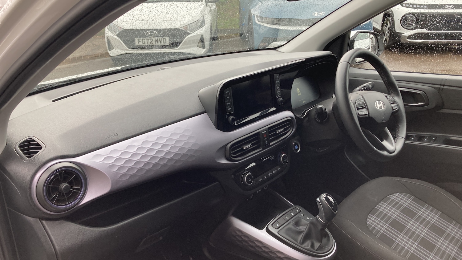Used Hyundai i10 2024 for sale - 76114200: Photo 9