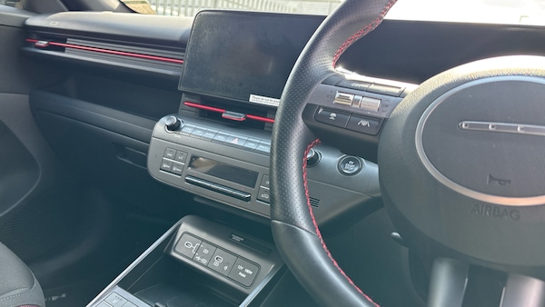 Used Hyundai KONA 2024 for sale - 76299750: Photo 14