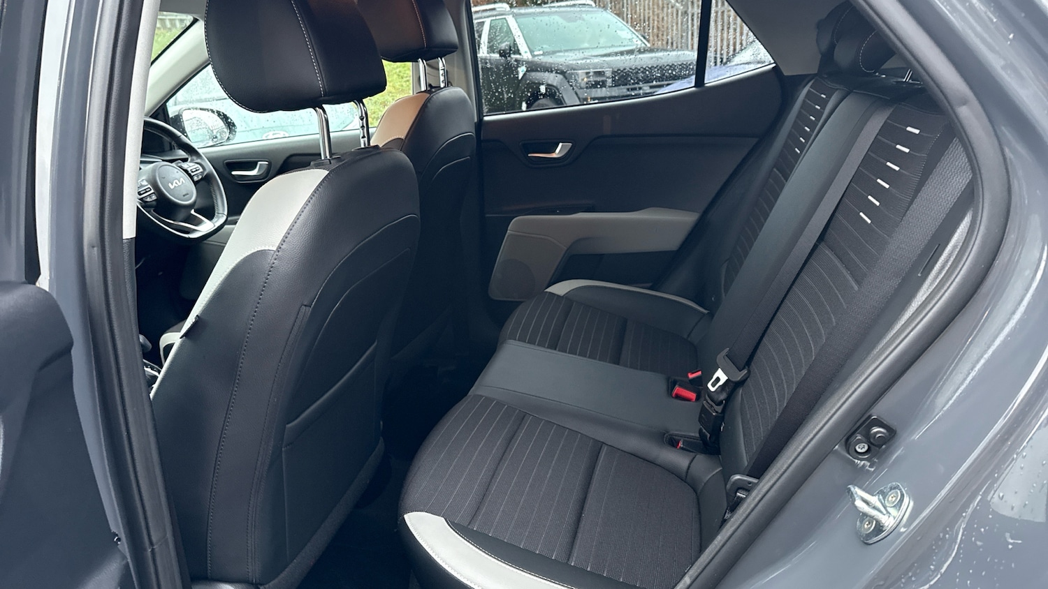 Used Kia Stonic 2022 for sale - 77103996: Photo 16