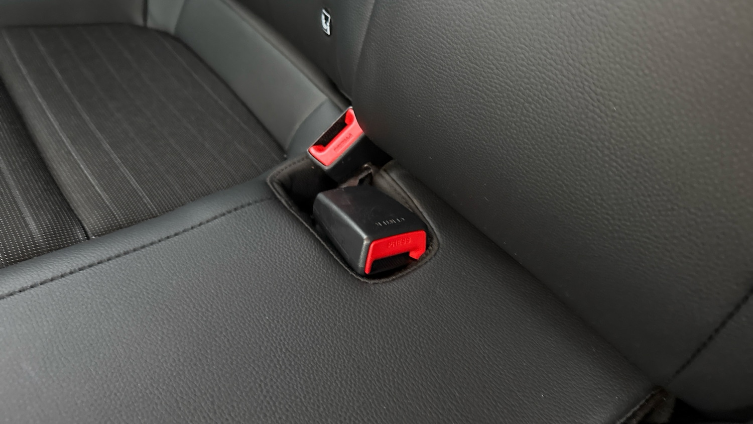 Used Kia Stonic 2022 for sale - 77103996: Photo 17