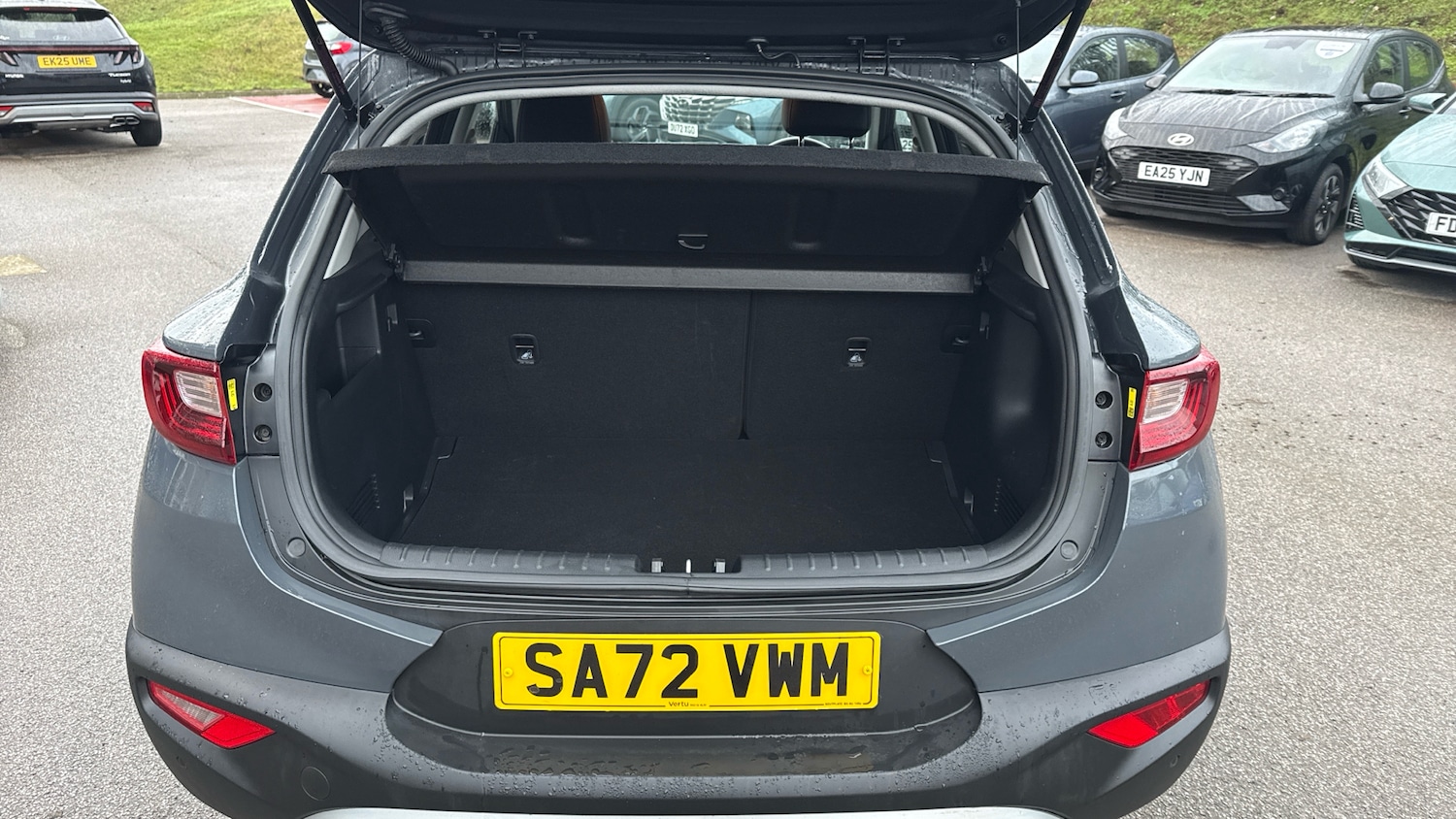 Used Kia Stonic 2022 for sale - 77103996: Photo 4