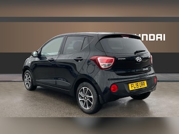 Used Hyundai i10 2019 for sale - 77917086: Photo