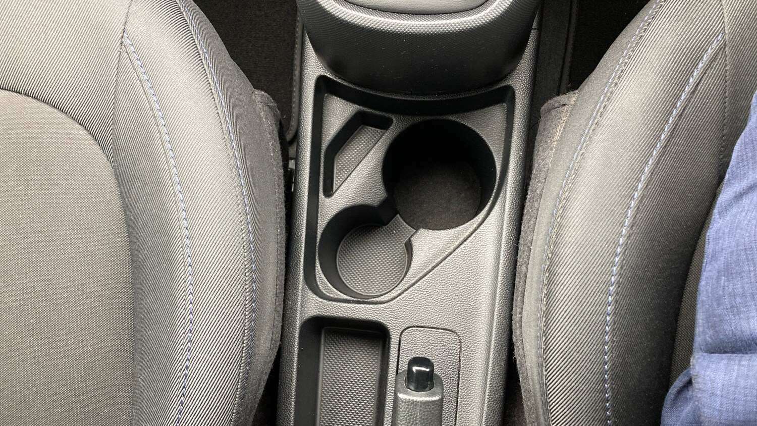 Used Hyundai i10 2019 for sale - 77917086: Photo 31