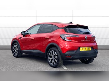 Used Renault Captur 2024 for sale - 78267970: Photo