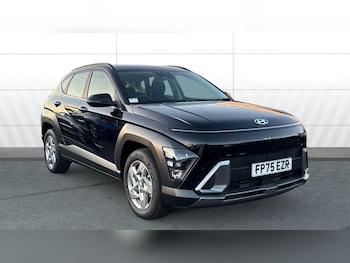 2025 (75) - 1.6T 138 Advance 5dr Petrol Hatchback