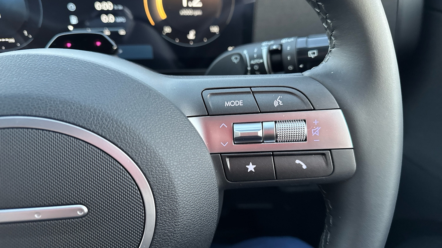 Used Hyundai KONA 2025 for sale - 76504421: Photo 23