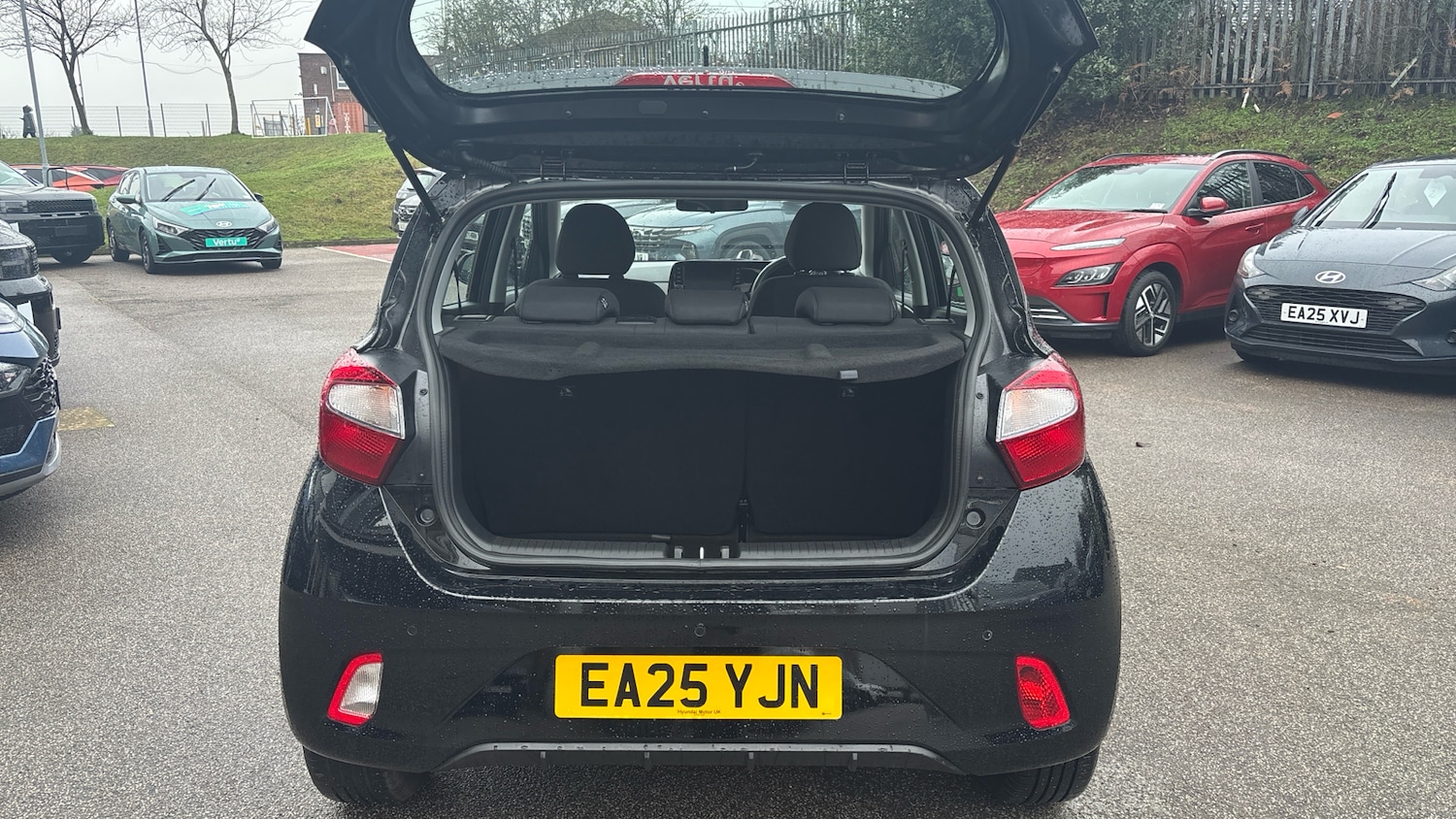 Used Hyundai i10 2025 for sale - 77035731: Photo 4