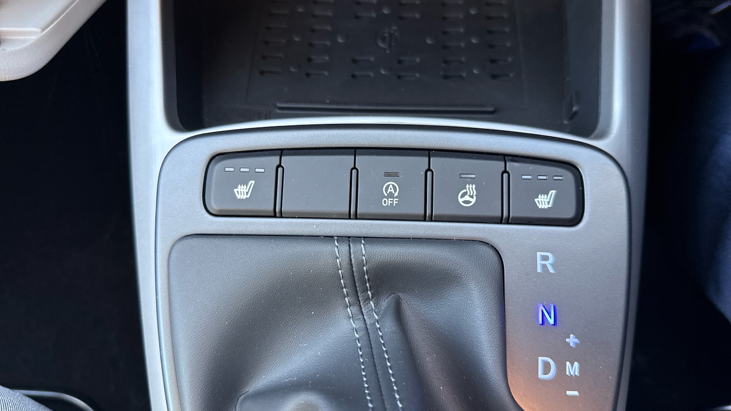 Used Hyundai i10 2024 for sale - 76450292: Photo 23