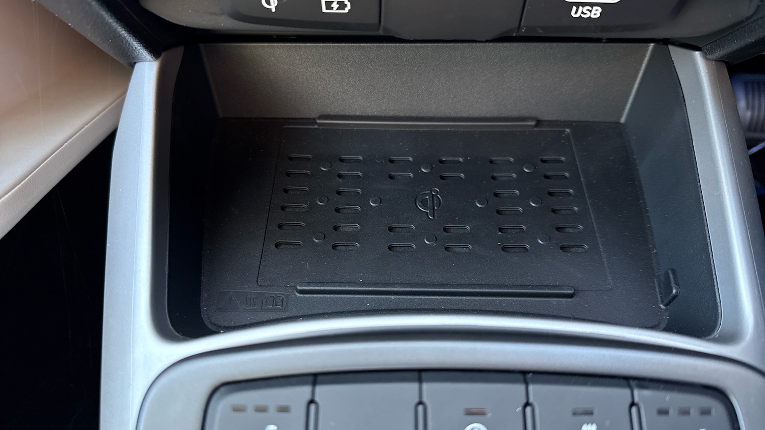 Used Hyundai i10 2024 for sale - 76450292: Photo 24