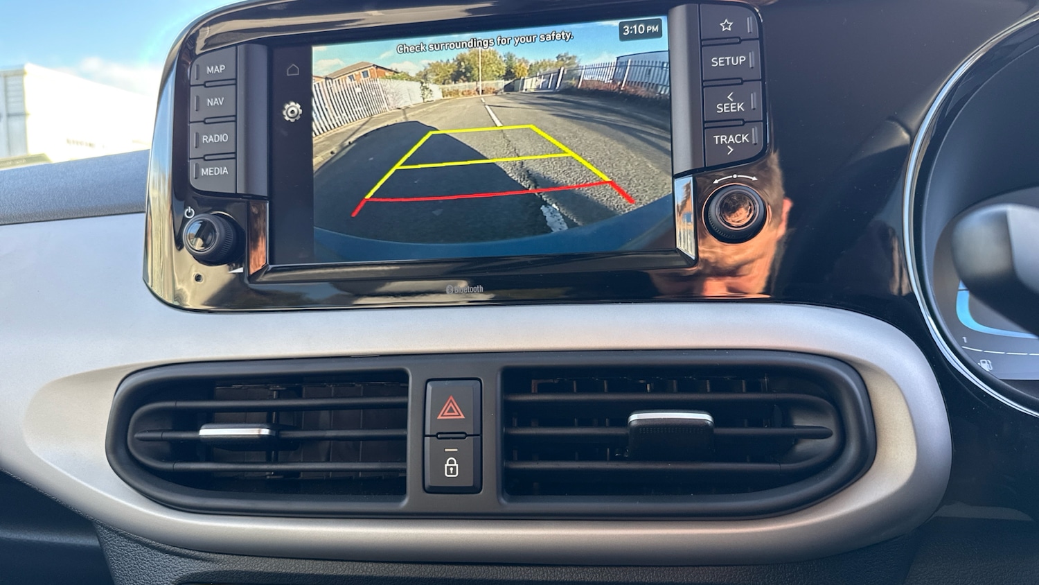 Used Hyundai i10 2024 for sale - 76450292: Photo 35