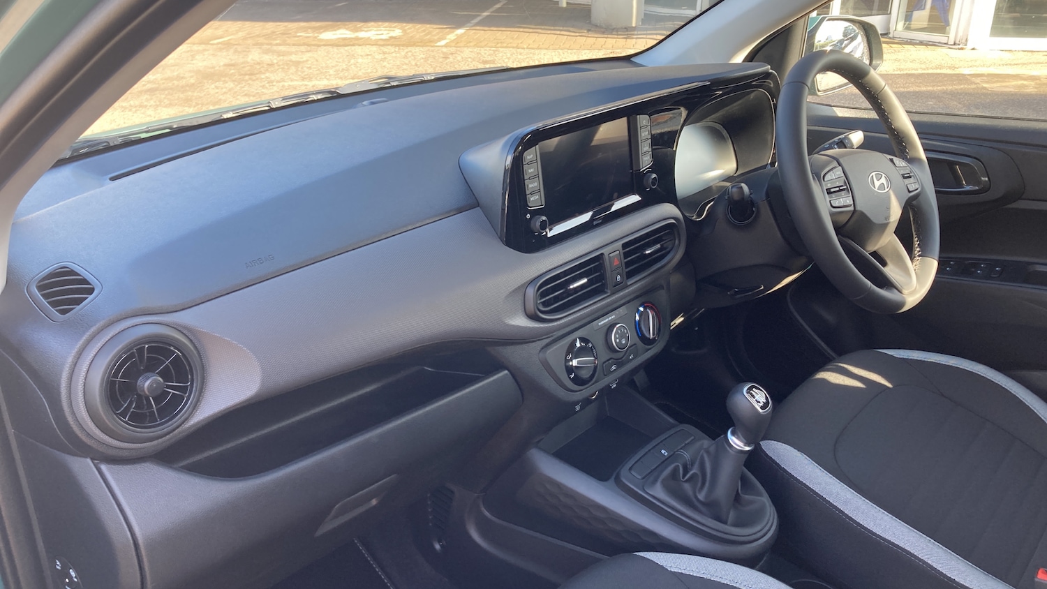 Used Hyundai i10 2025 for sale - 76265940: Photo 9