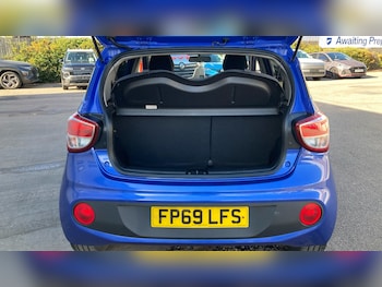 Used Hyundai i10 2019 for sale - 75557604: Photo