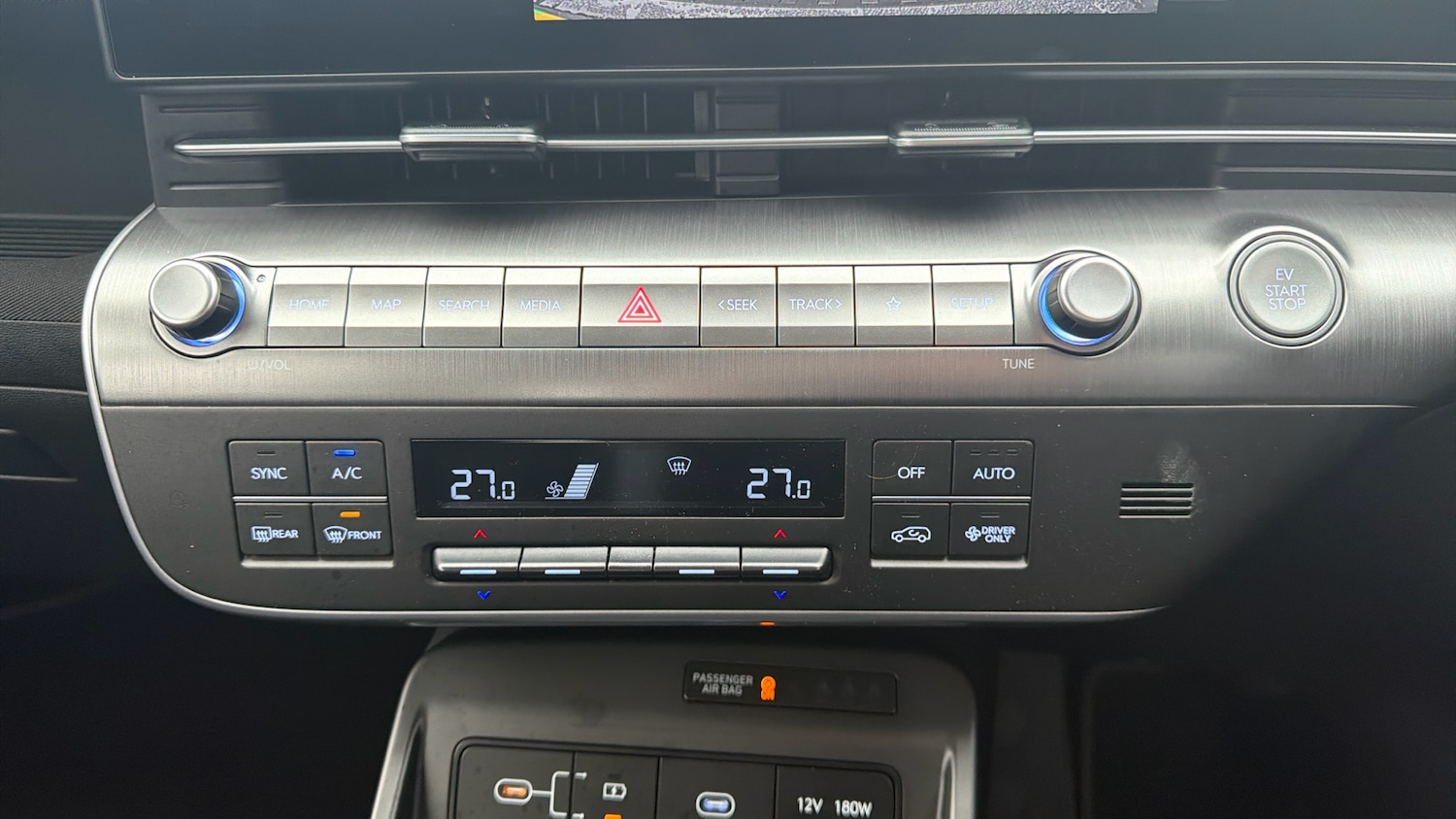 Used Hyundai KONA 2025 for sale - 77063211: Photo 27