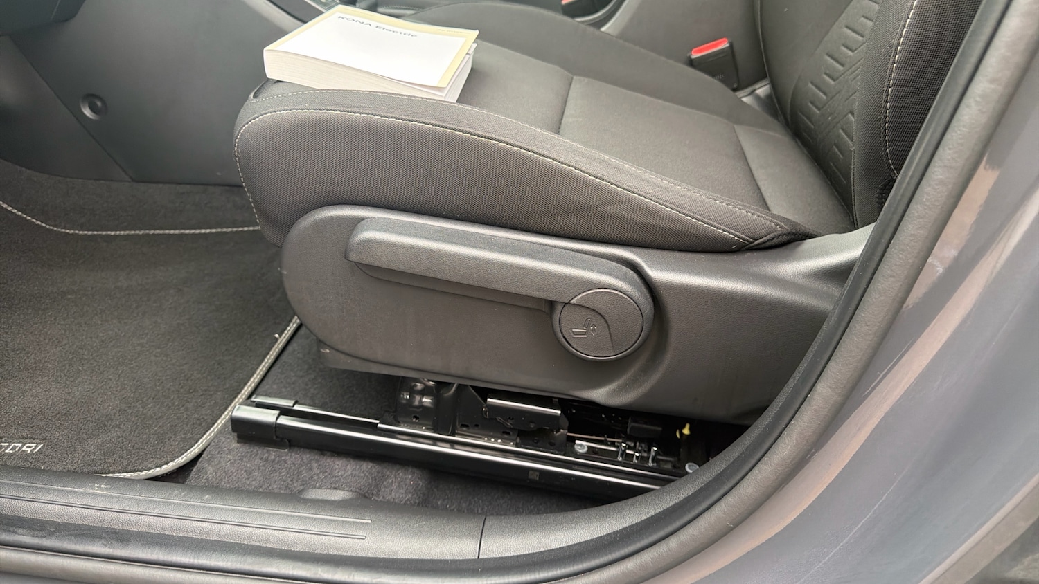 Used Hyundai KONA 2025 for sale - 77063211: Photo 36