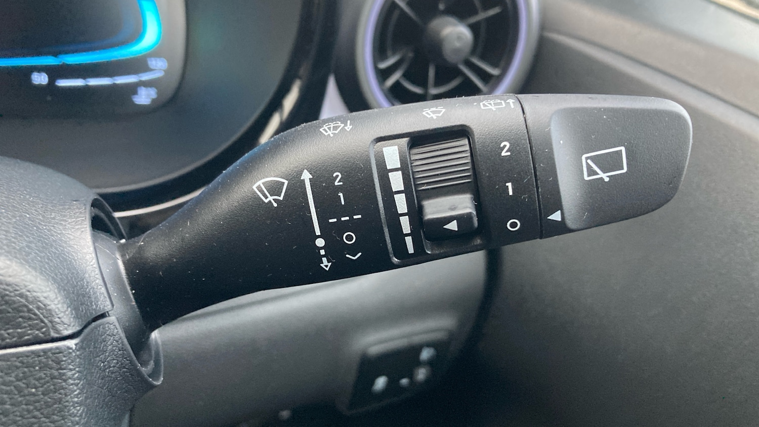 Used Hyundai i10 2025 for sale - 77062009: Photo 35