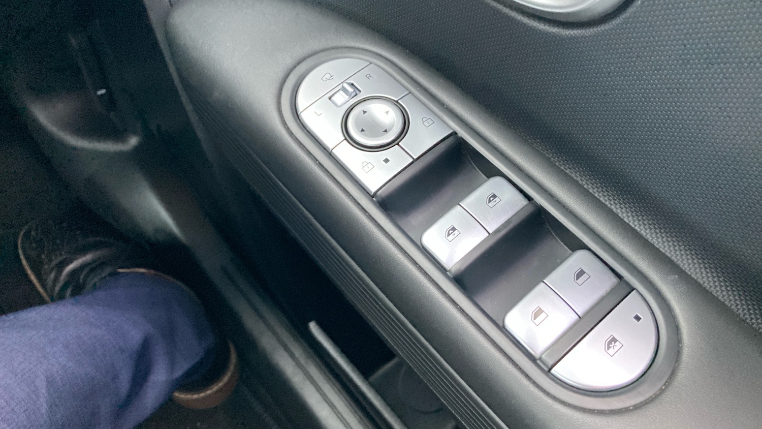 Used Hyundai IONIQ 5 2024 for sale - 77715207: Photo 30