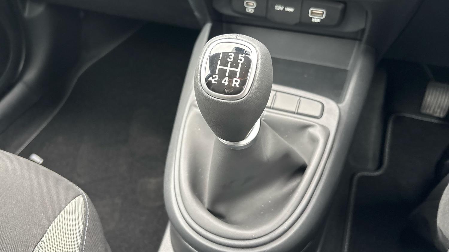 Used Hyundai i10 2025 for sale - 76298886: Photo 32
