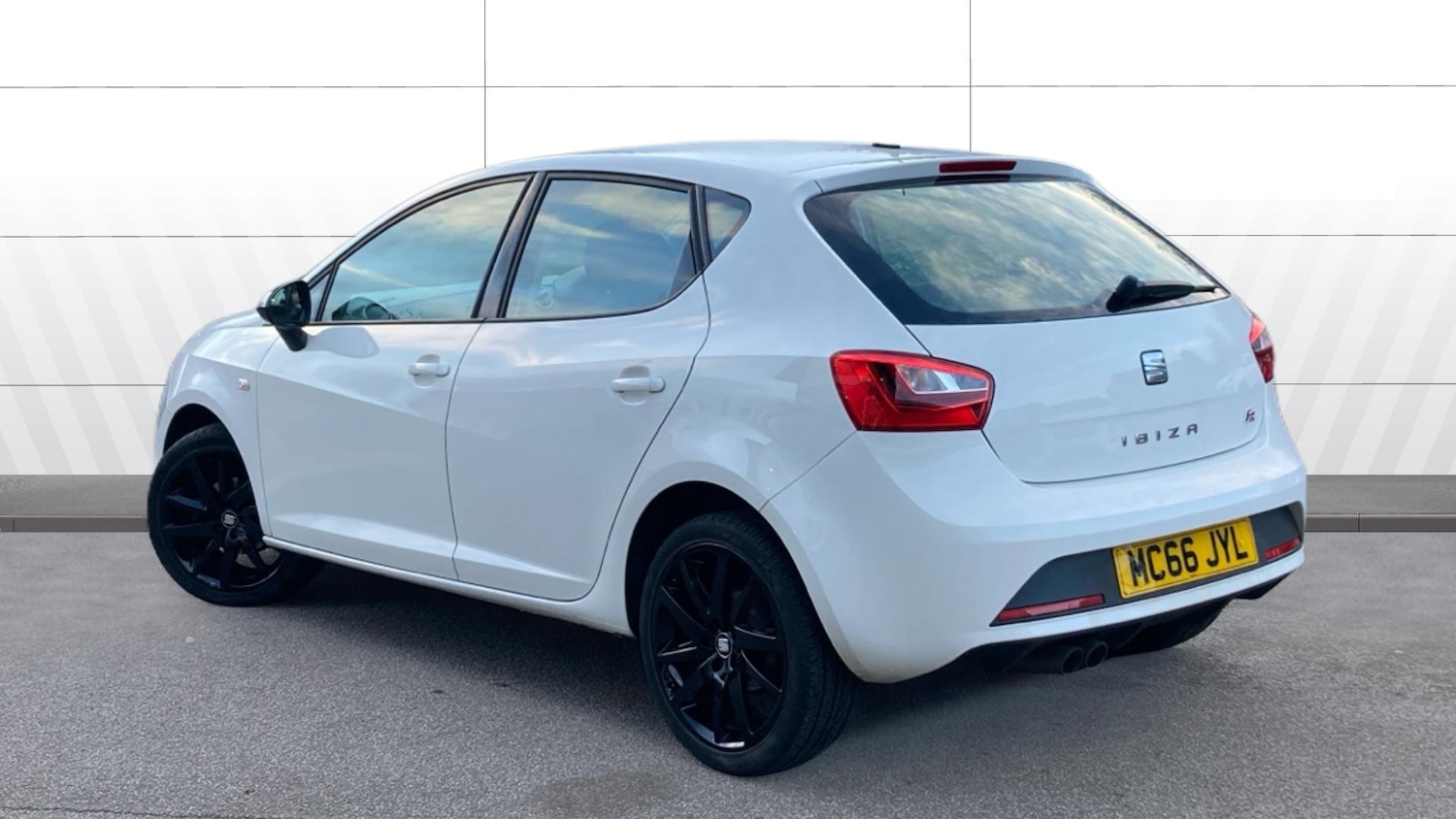 Used SEAT Ibiza 2017 for sale - 77329089: Photo 2