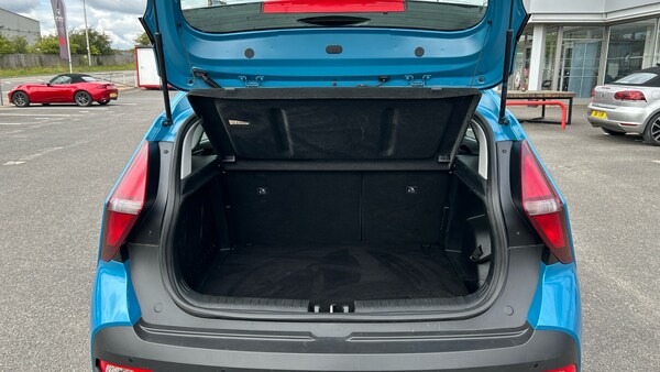 Used Hyundai BAYON 2022 for sale - 76142339: Photo 4