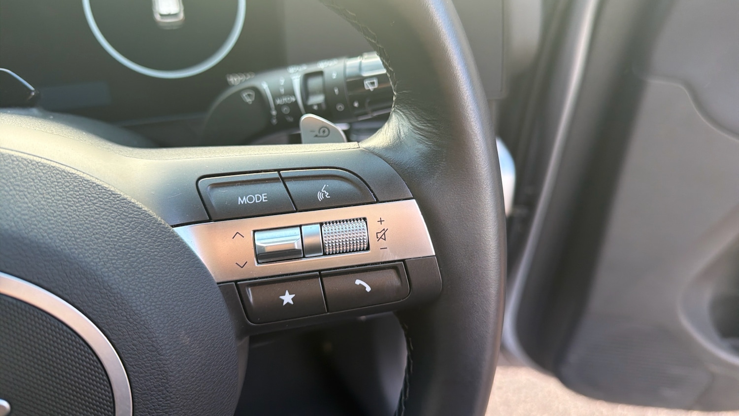 Used Hyundai KONA 2025 for sale - 77033327: Photo 30