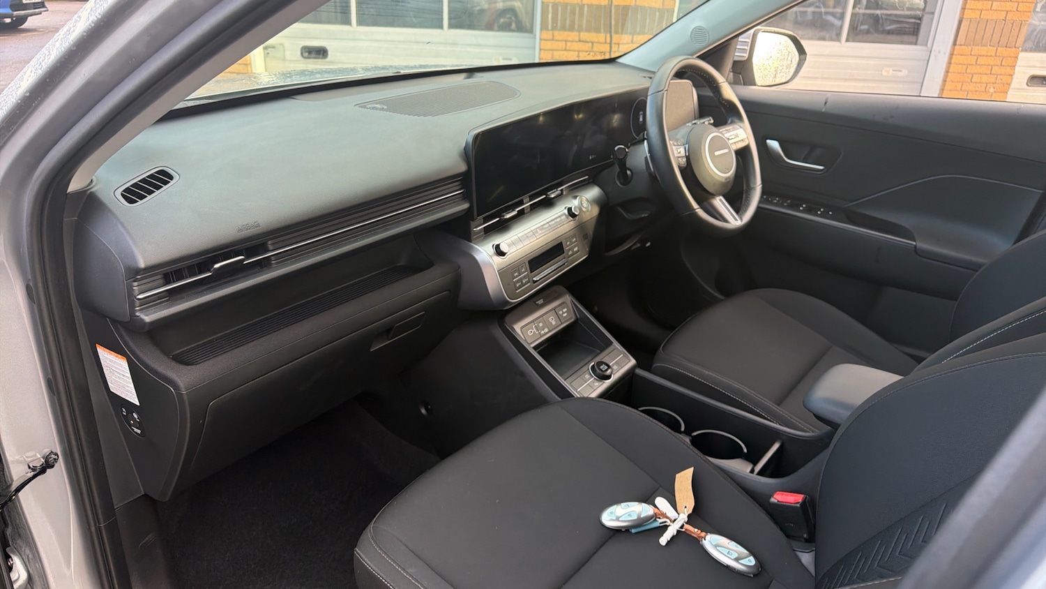 Used Hyundai KONA 2025 for sale - 77033327: Photo 9