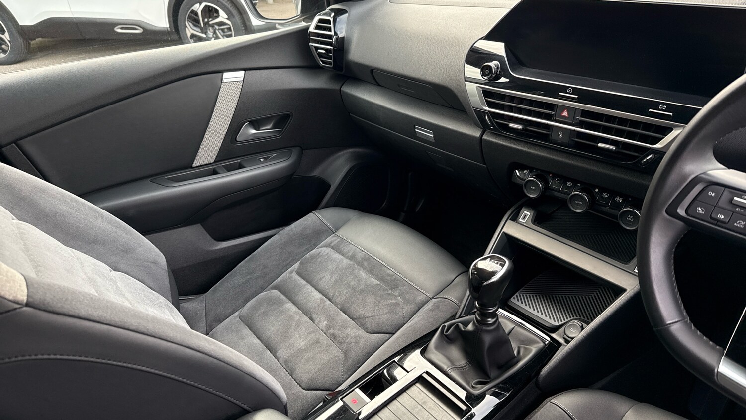 Used Citroen C4 2023 for sale - 78168660: Photo 14