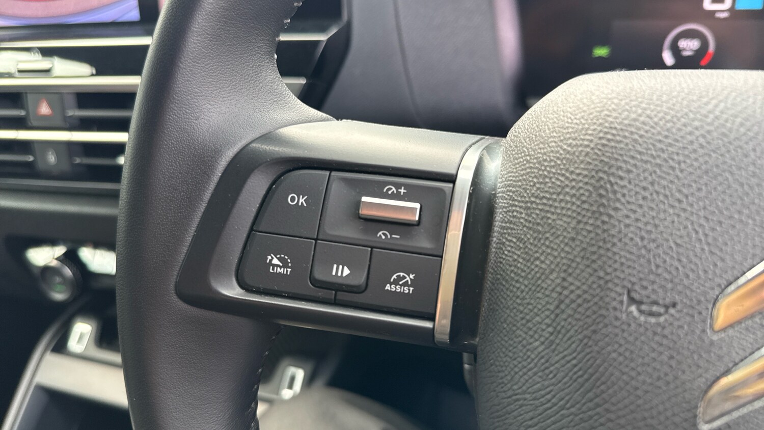 Used Citroen C4 2023 for sale - 78168660: Photo 34