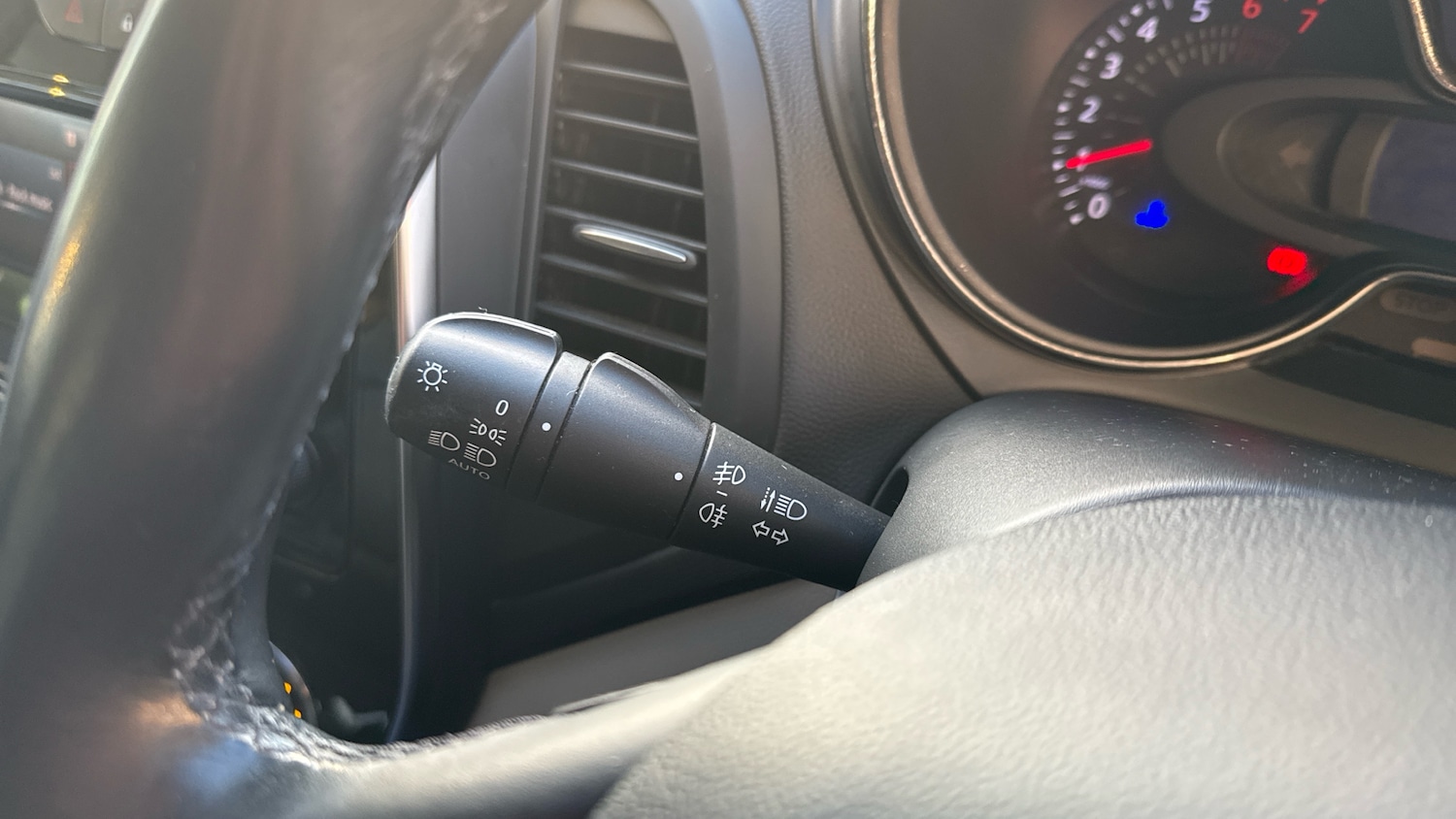 Used Renault Captur 2018 for sale - 76762330: Photo 27