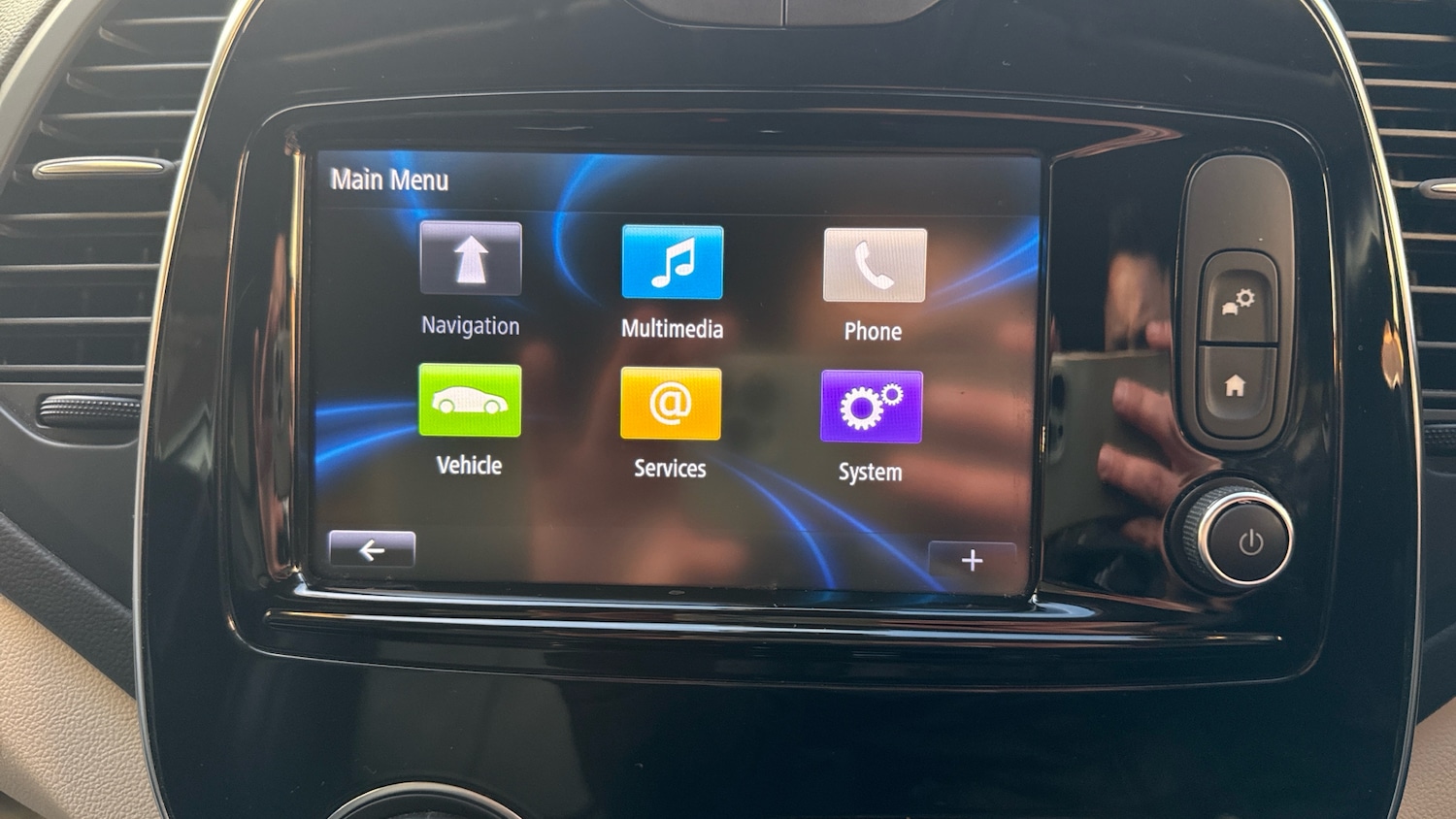 Used Renault Captur 2018 for sale - 76762330: Photo 28