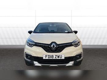 Used Renault Captur 2018 for sale - 76762330: Photo