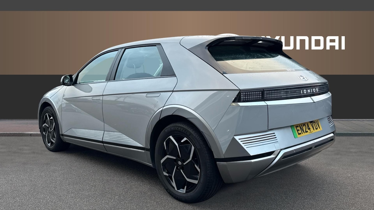 Used Hyundai IONIQ 5 2024 for sale - 77329091: Photo 2