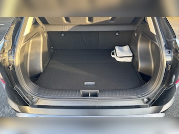 Used Hyundai KONA 2025 for sale - 76504390: Photo