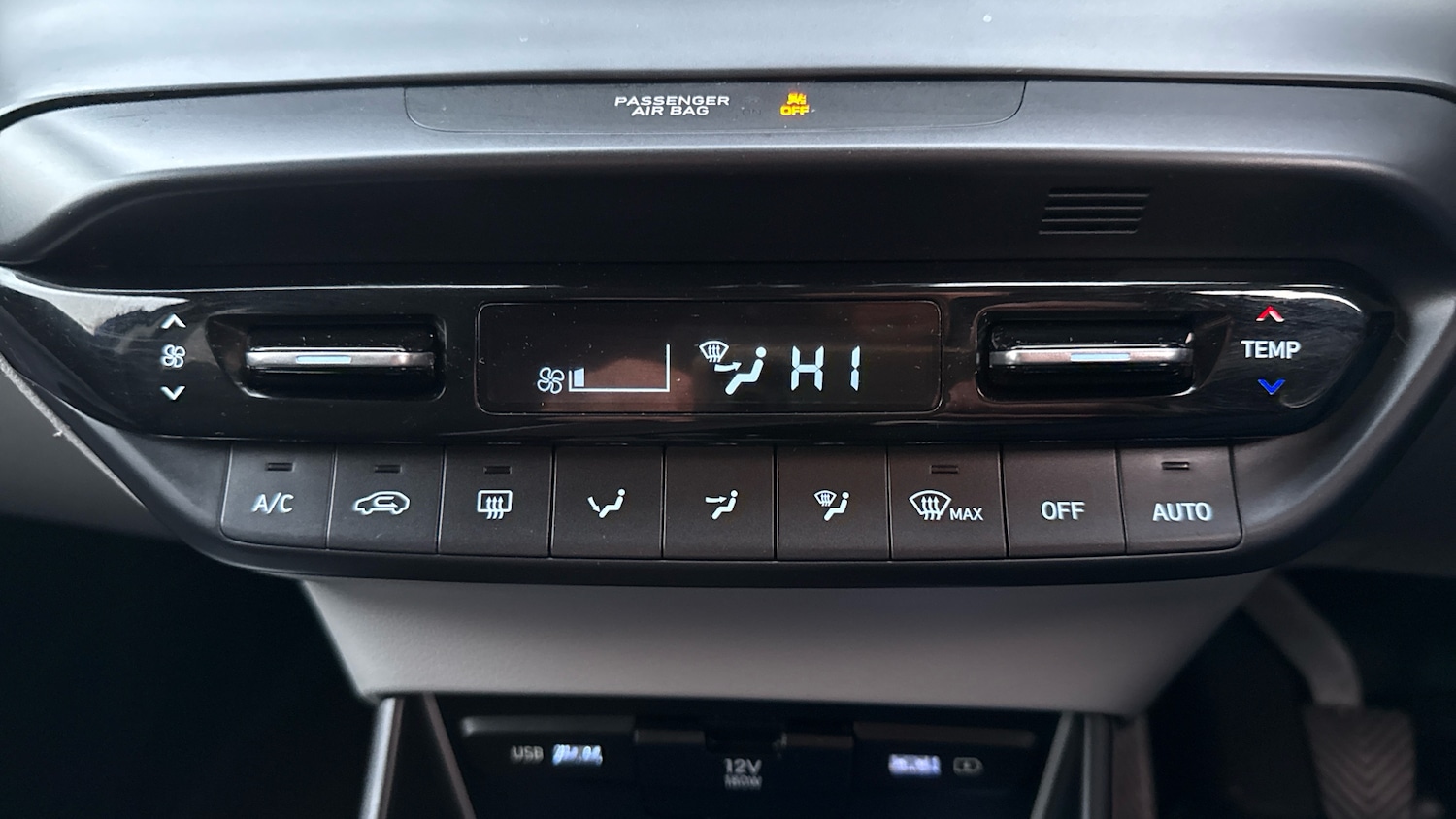 Used Hyundai i20 2022 for sale - 76777195: Photo 26