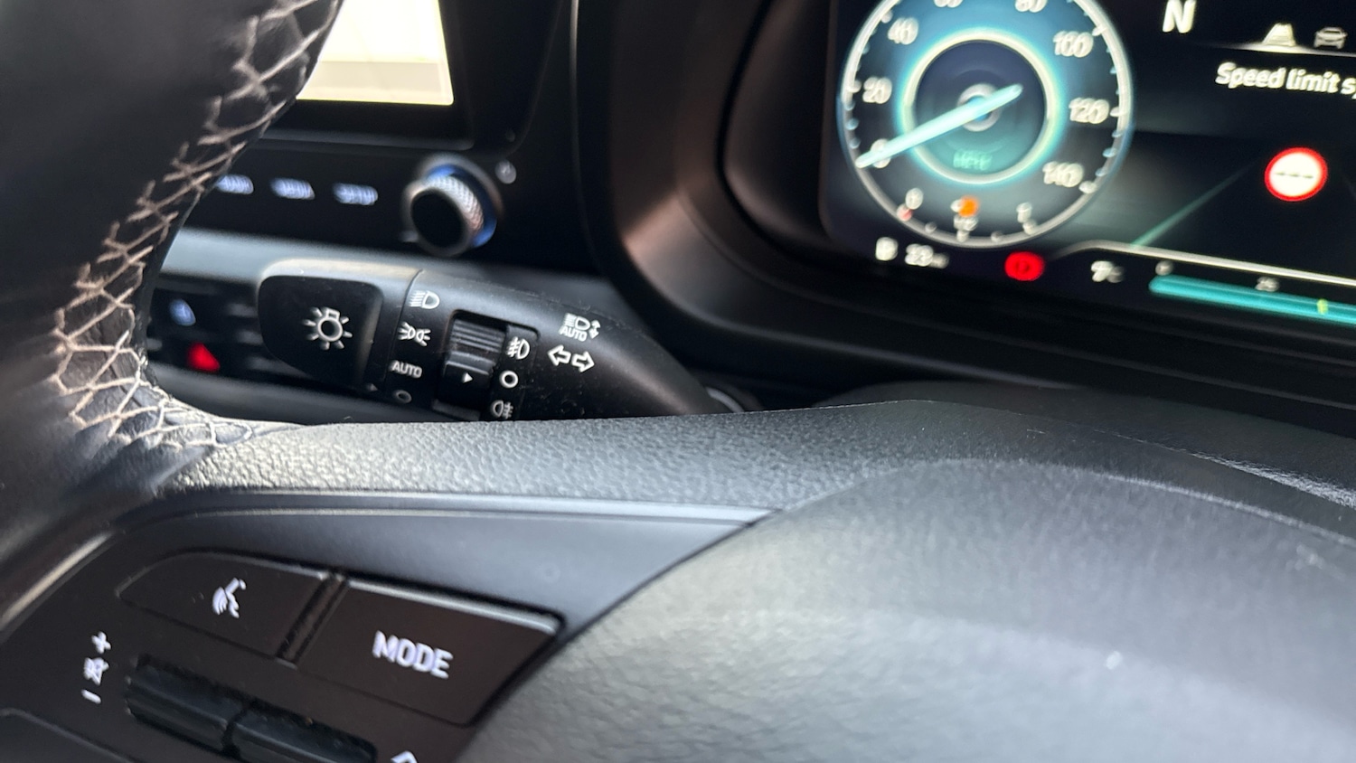 Used Hyundai i20 2022 for sale - 76777195: Photo 30