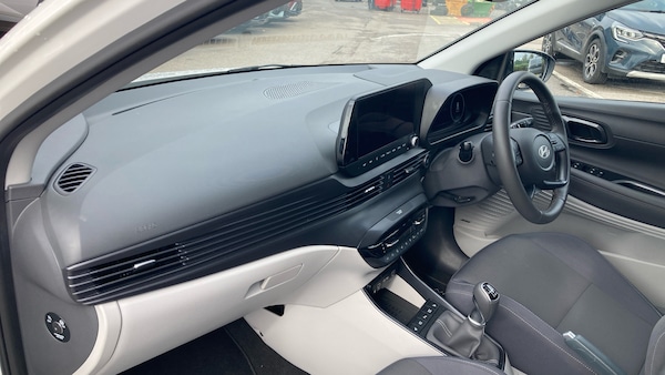 Used Hyundai BAYON 2024 for sale - 76181366: Photo 9