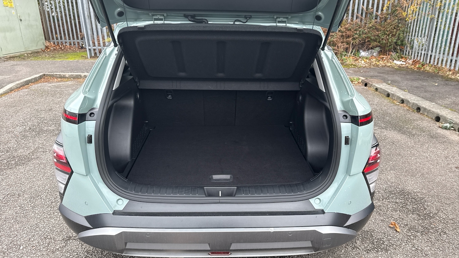 Used Hyundai KONA 2025 for sale - 76450288: Photo 4