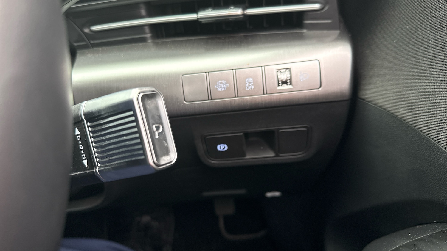 Used Hyundai KONA 2025 for sale - 76450288: Photo 44