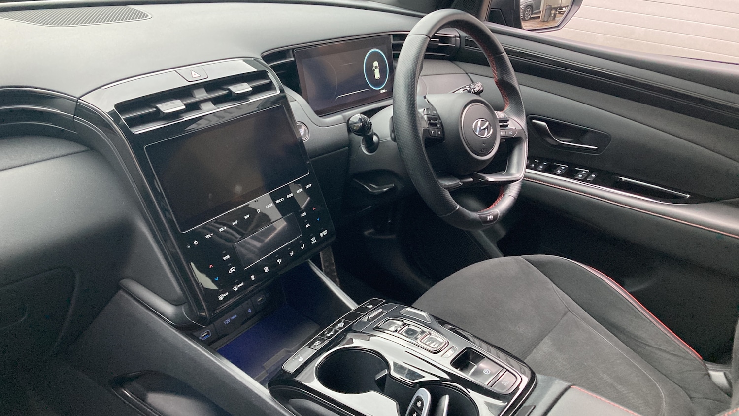 Used Hyundai TUCSON 2022 for sale - 76299752: Photo 9