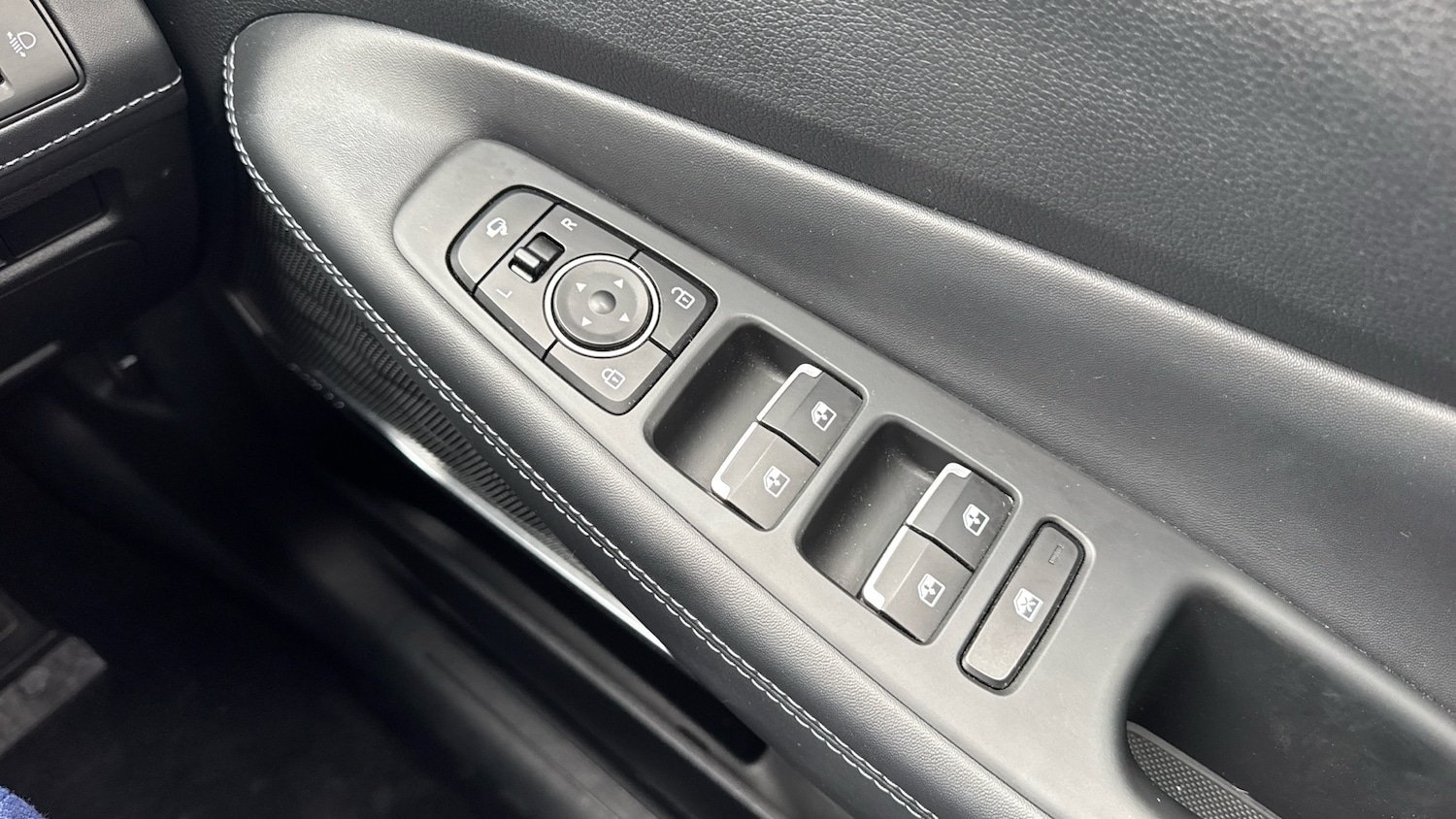 Used Hyundai Santa Fe 2022 for sale - 76959799: Photo 23