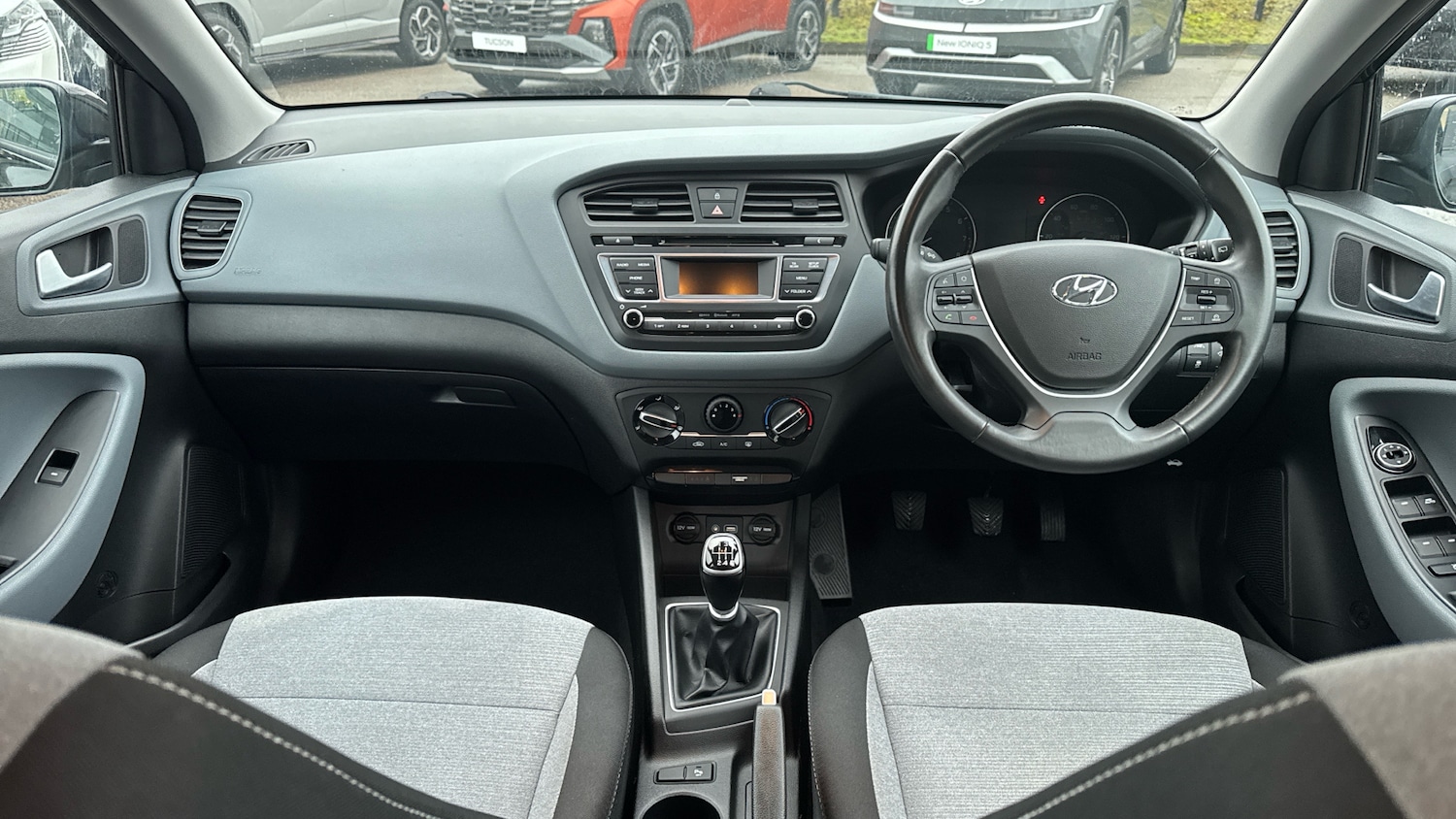Used Hyundai i20 2015 for sale - 77687365: Photo 10