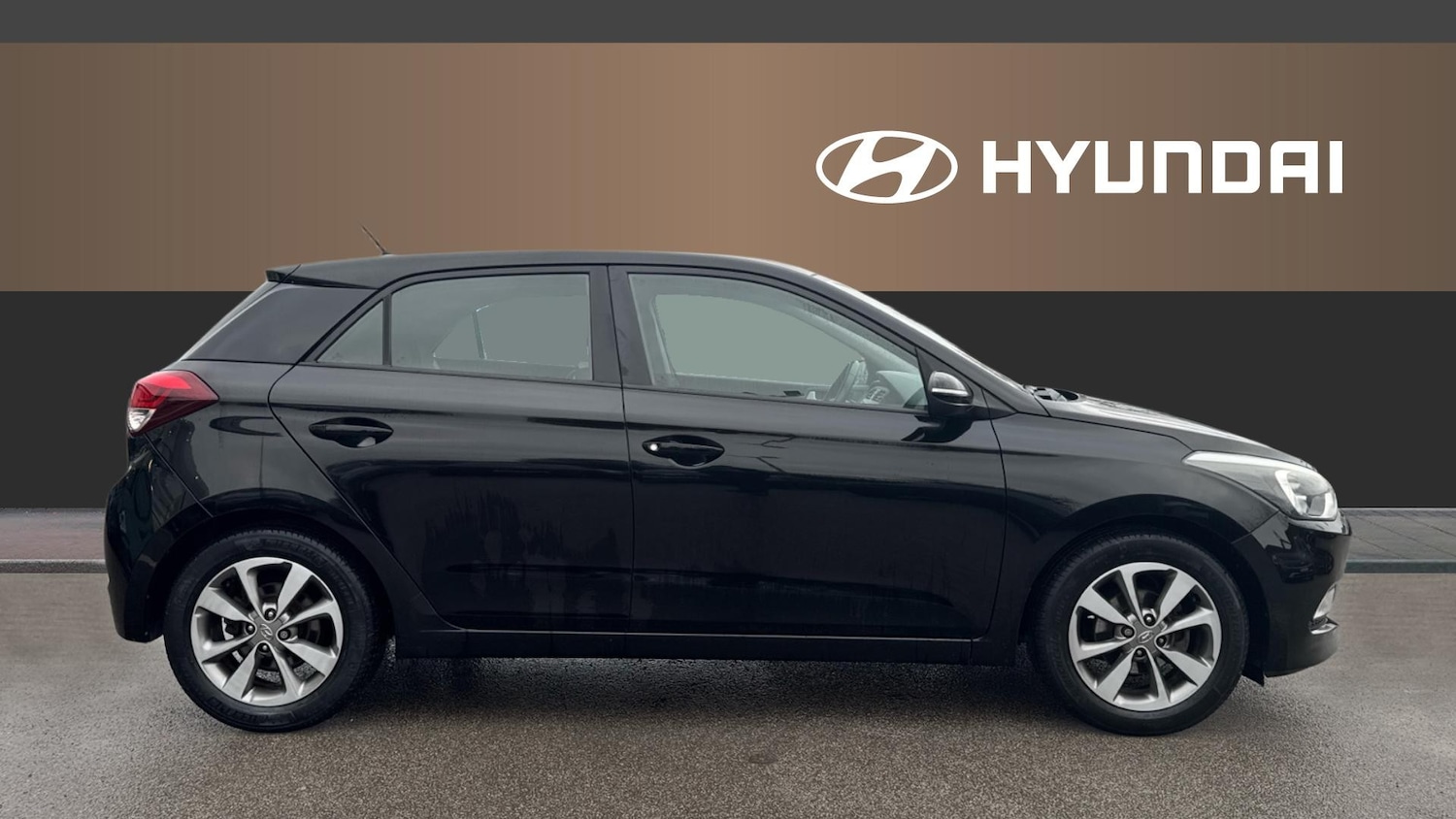 Used Hyundai i20 2015 for sale - 77687365: Photo 5