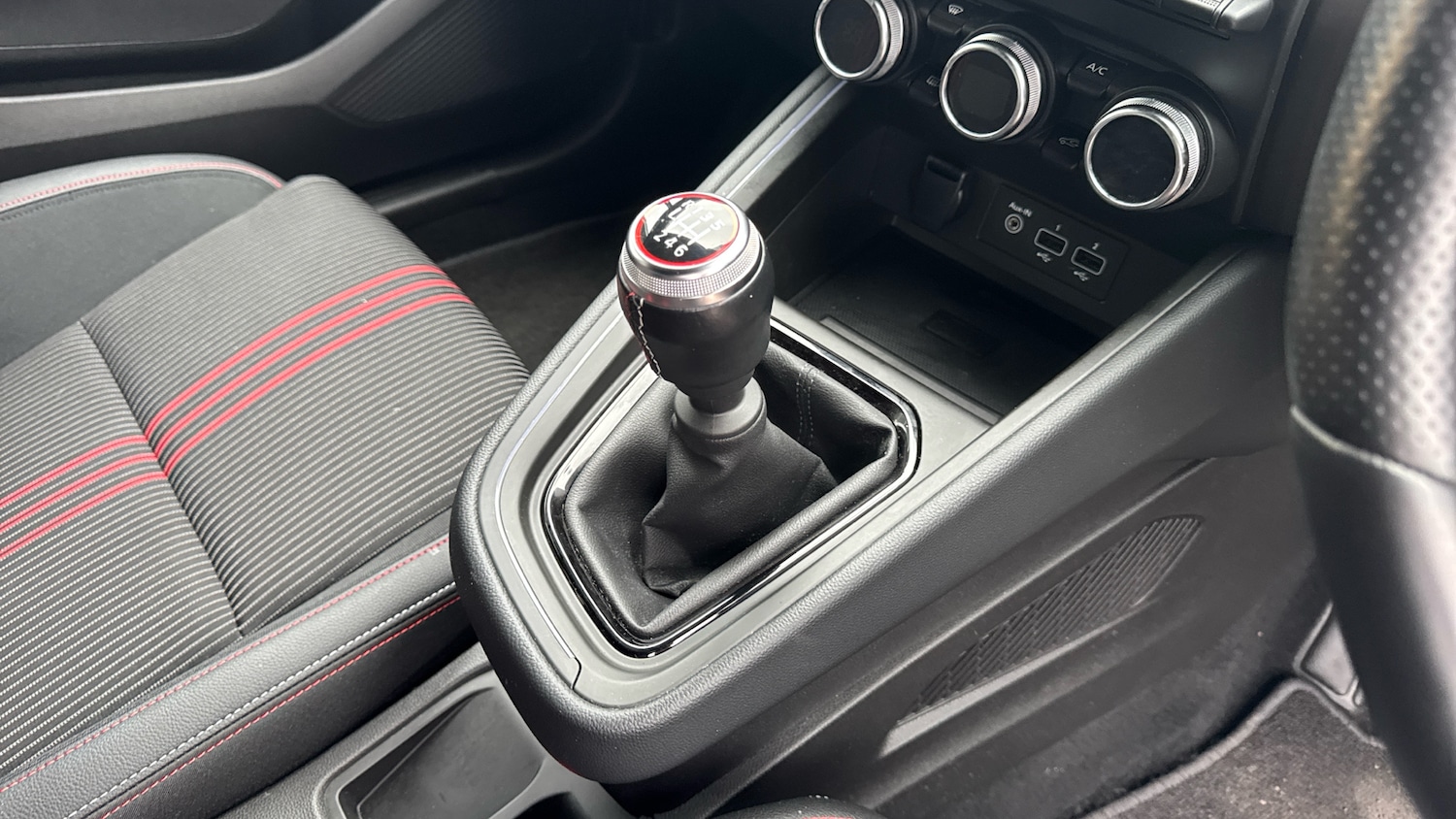 Used Renault Clio 2023 for sale - 78092583: Photo 13