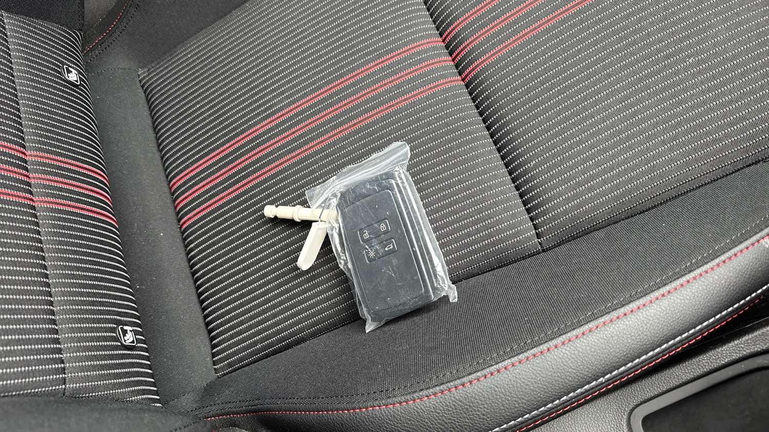 Used Renault Clio 2023 for sale - 78092583: Photo 20